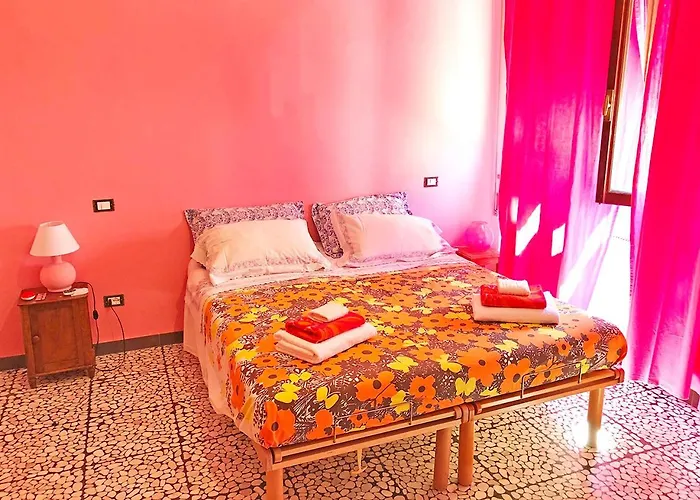 Casa vacanze Casa La Rosa - Mare E Pineta - 2 Bici Incluse Viareggio